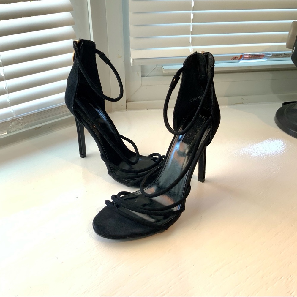 Sexy look! Forever 21 Black Heels